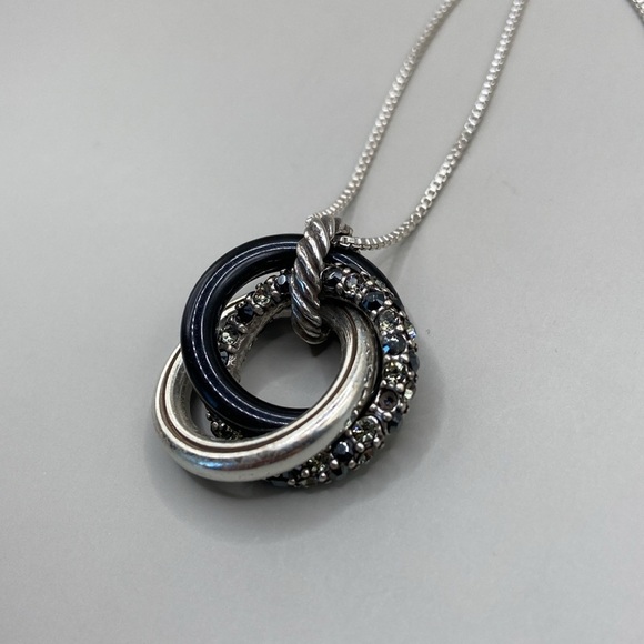 Silver and Black Triple Circle Necklace - Picture 3 of 6